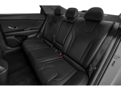 2022 Hyundai ELANTRA Limited FWD