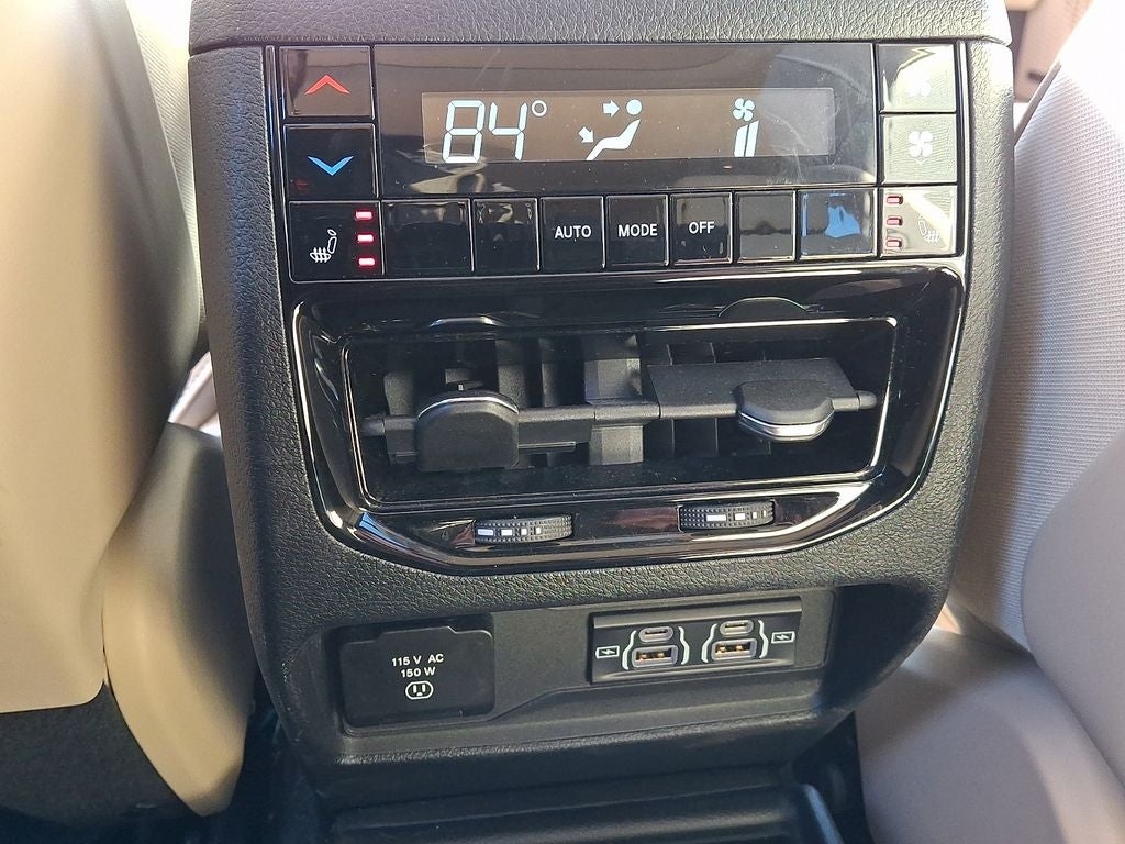 2022 Jeep Grand Cherokee L Limited 4WD