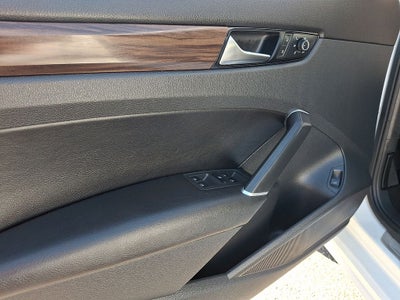 2020 Volkswagen Passat 2.0T SEL FWD