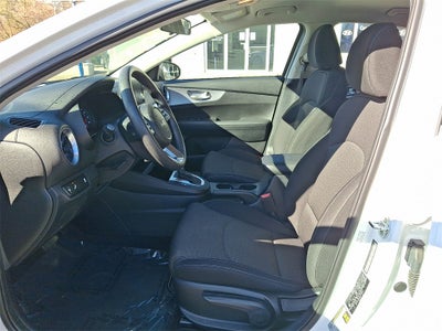 2023 Kia Forte LXS FWD