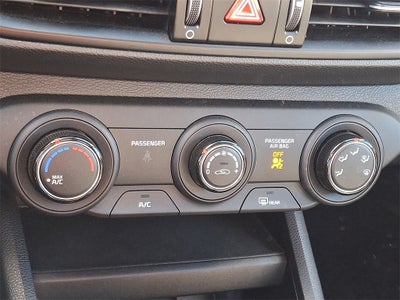 2023 Kia Forte LXS FWD