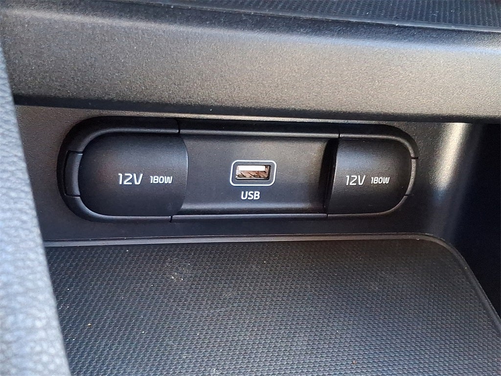 2023 Kia Forte LXS FWD