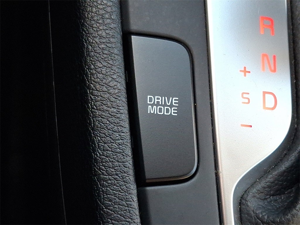 2023 Kia Forte LXS FWD