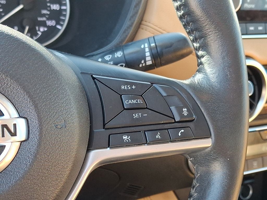 2023 Nissan Sentra SV FWD
