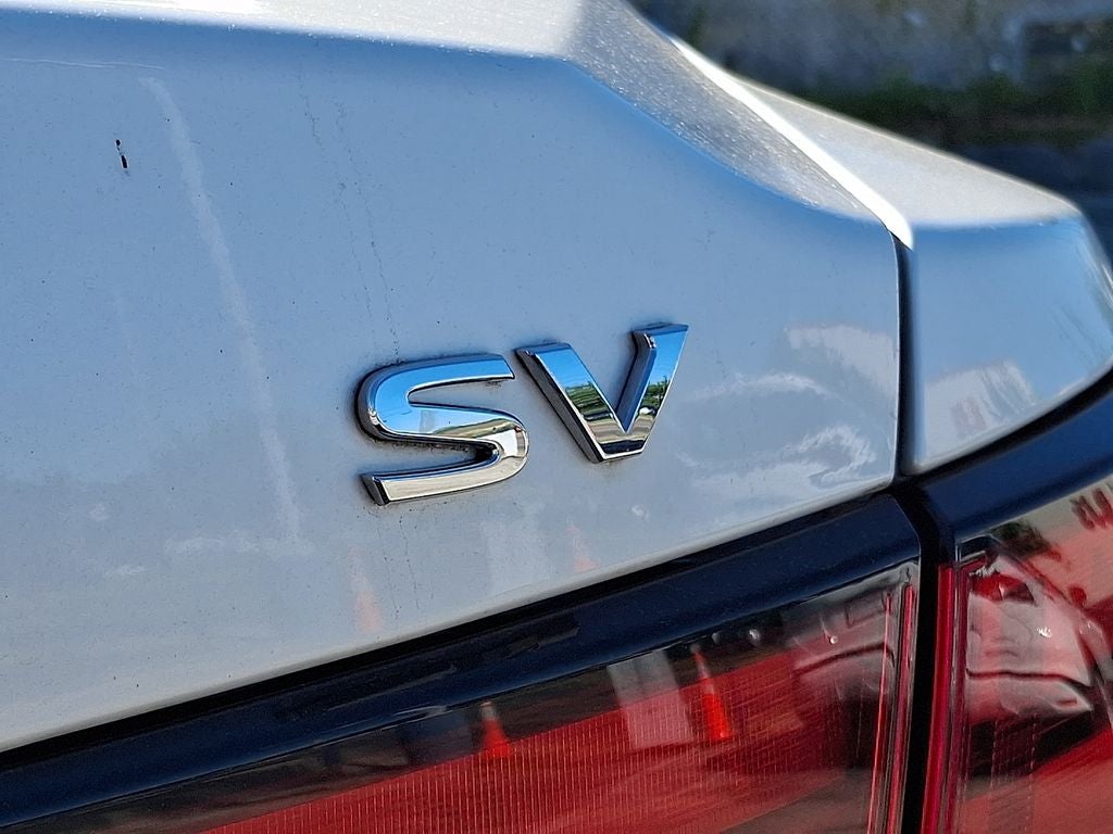 2023 Nissan Sentra SV FWD