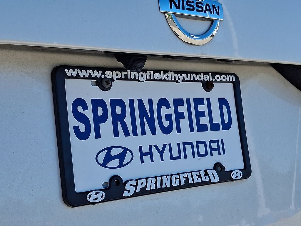 2023 Nissan Sentra SV FWD