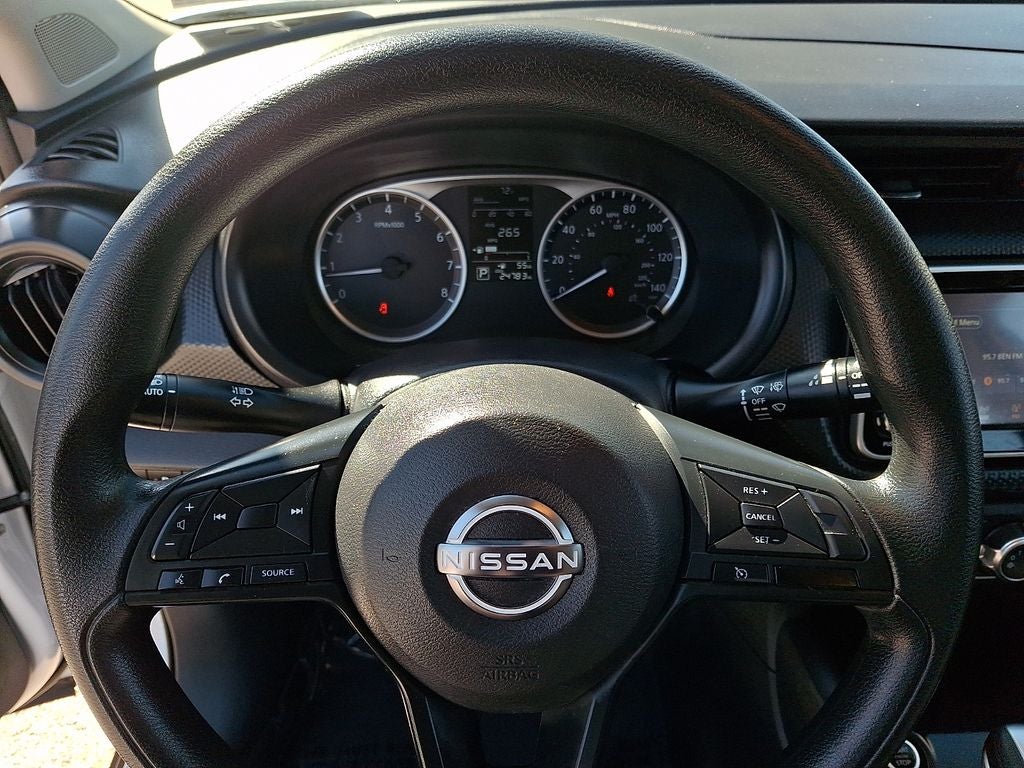 2023 Nissan Kicks S FWD