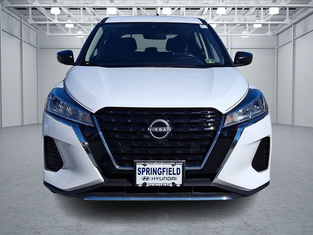 2023 Nissan Kicks S FWD