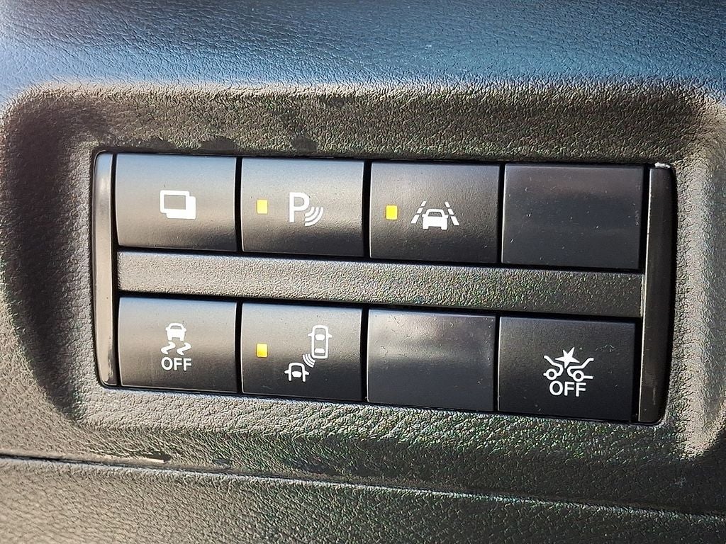2023 Nissan Kicks S FWD