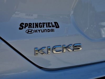 2023 Nissan Kicks S FWD
