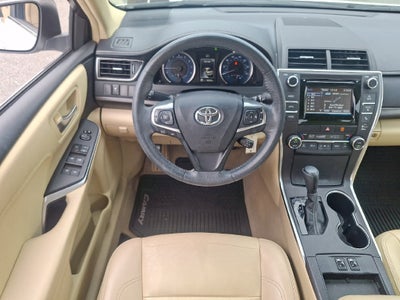 2015 Toyota Camry XLE FWD