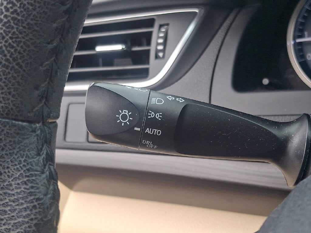 2015 Toyota Camry XLE FWD
