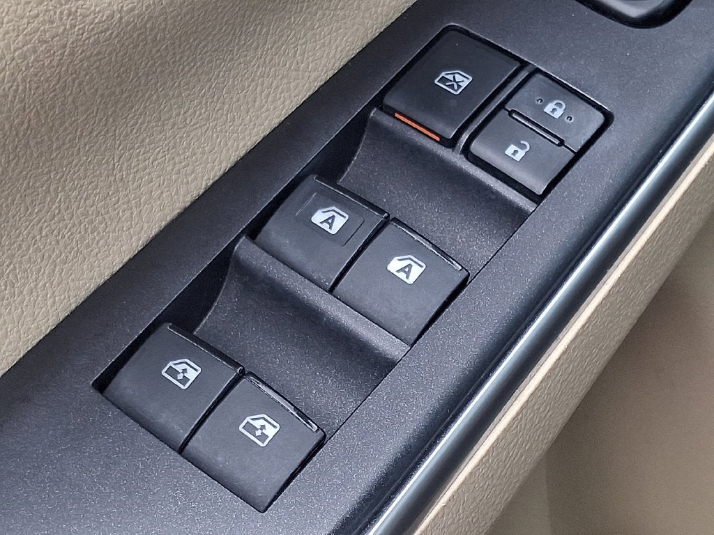 2015 Toyota Camry XLE FWD