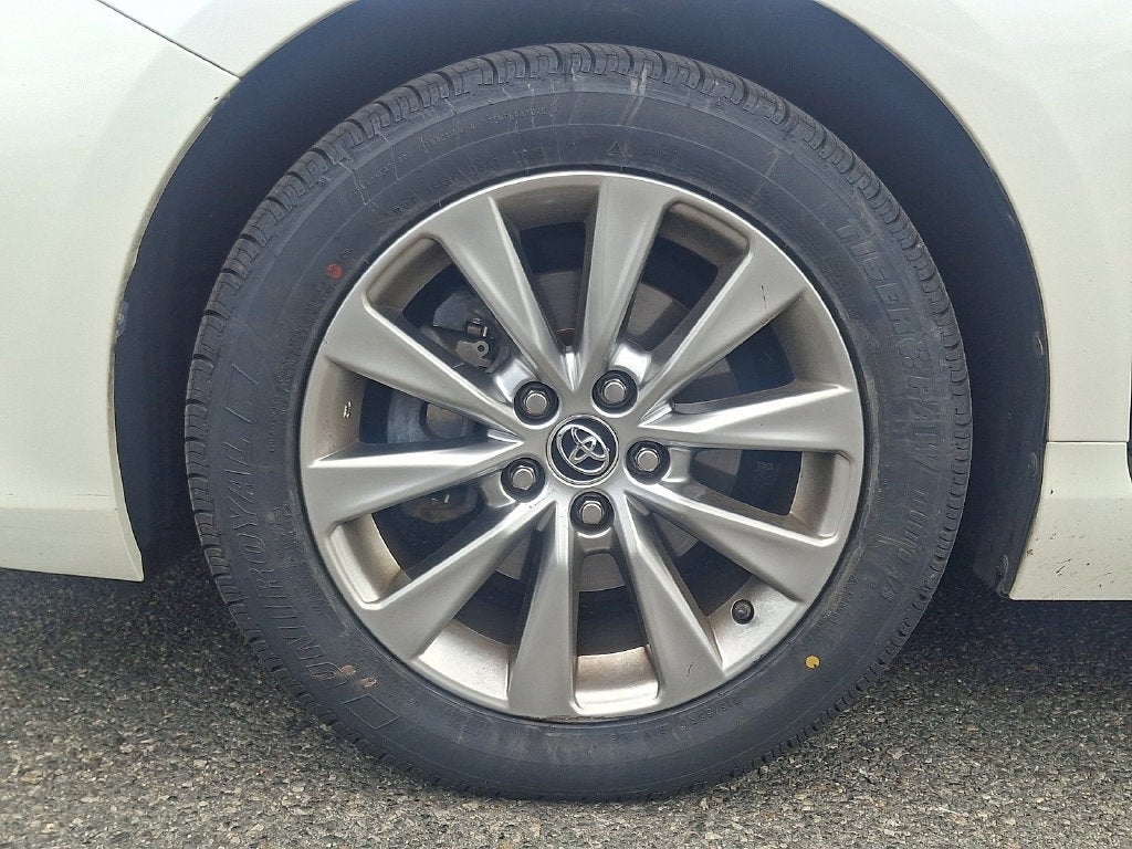 2015 Toyota Camry XLE FWD