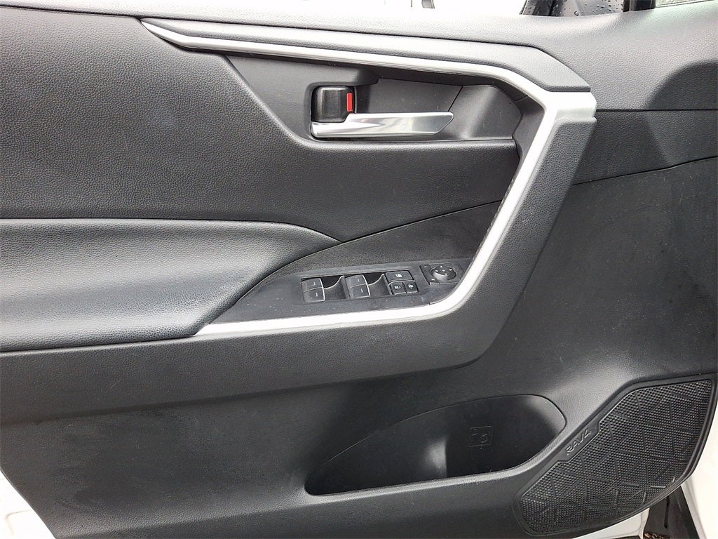 2022 Toyota RAV4 Hybrid XLE AWD