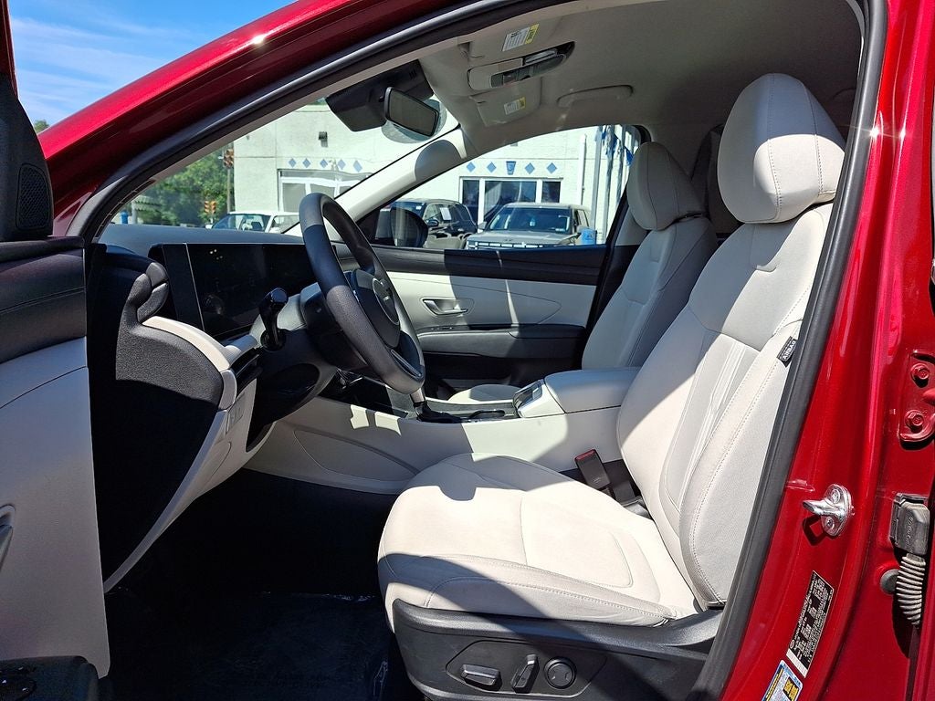 2025 Hyundai TUCSON SEL FWD