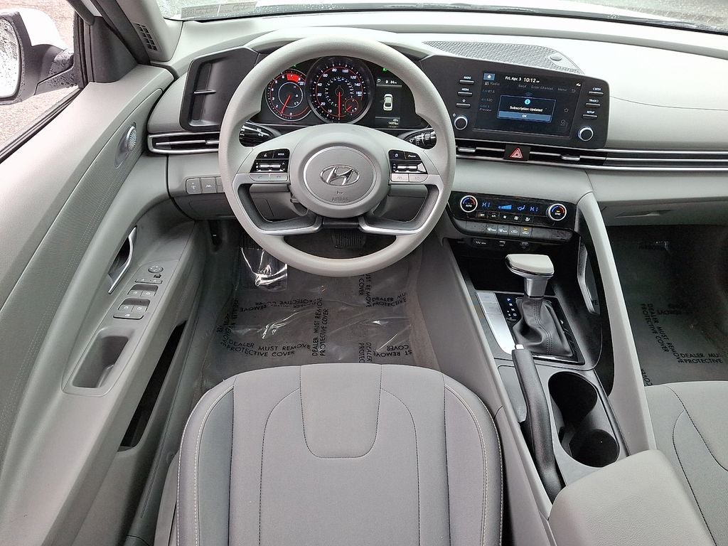 2023 Hyundai ELANTRA SEL FWD