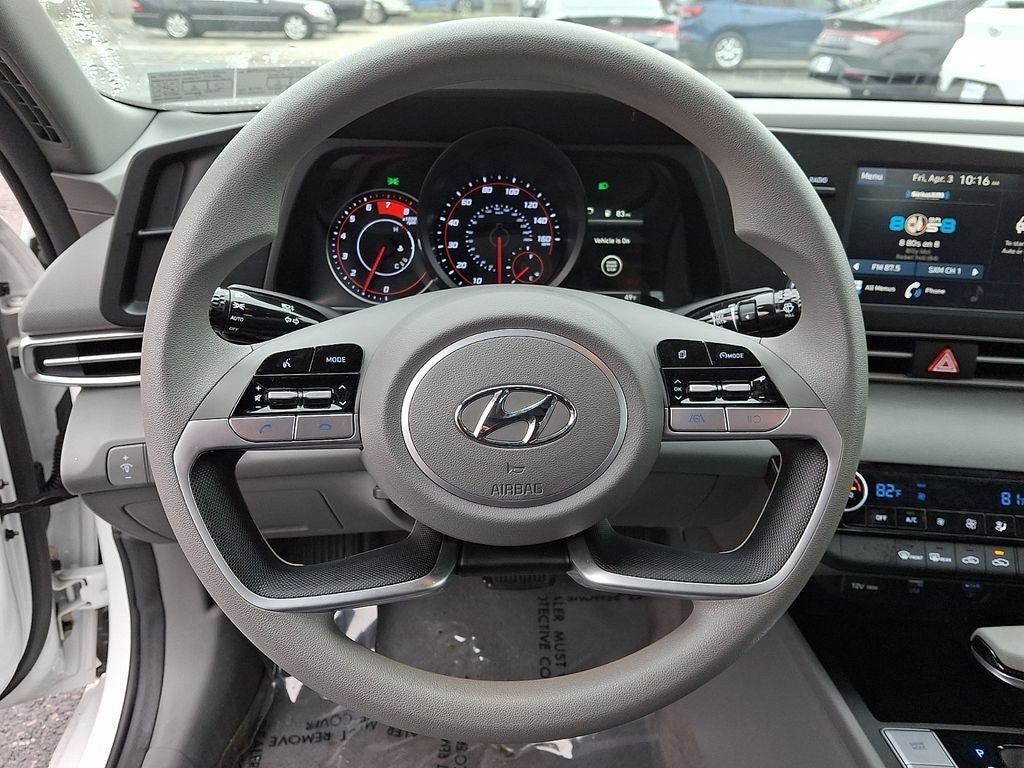 2023 Hyundai ELANTRA SEL FWD