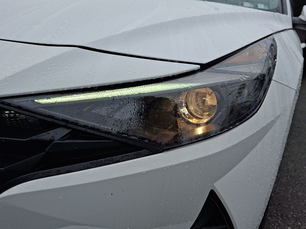 2023 Hyundai ELANTRA SEL FWD