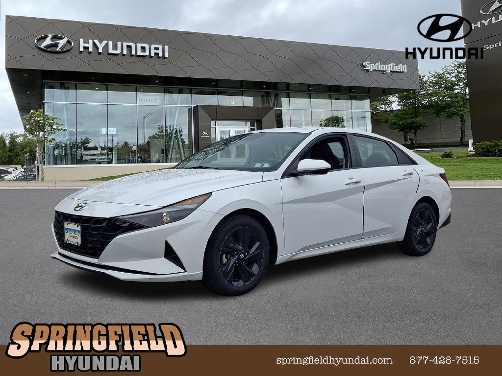 2023 Hyundai ELANTRA SEL FWD
