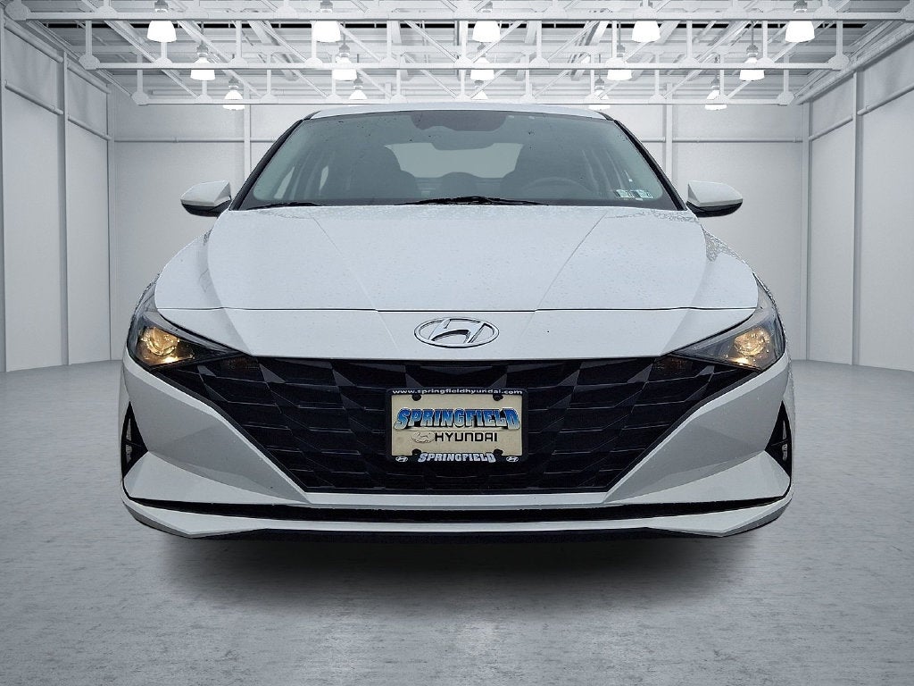 2023 Hyundai ELANTRA SEL FWD