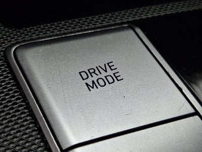 2023 Hyundai ELANTRA SEL FWD