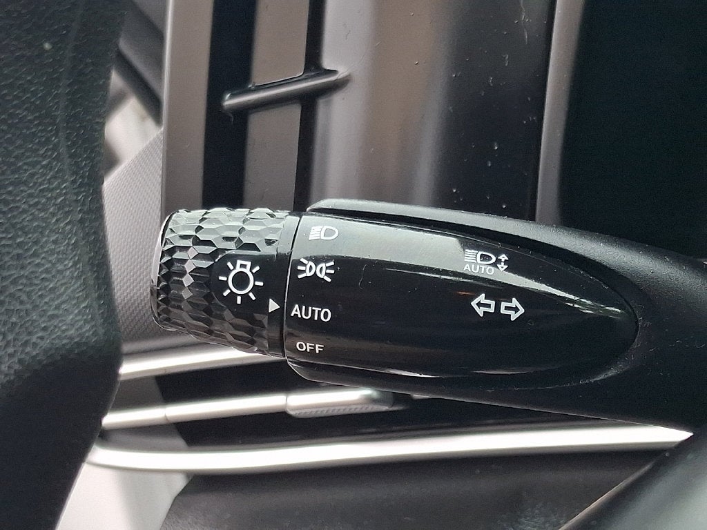 2023 Hyundai ELANTRA SEL FWD