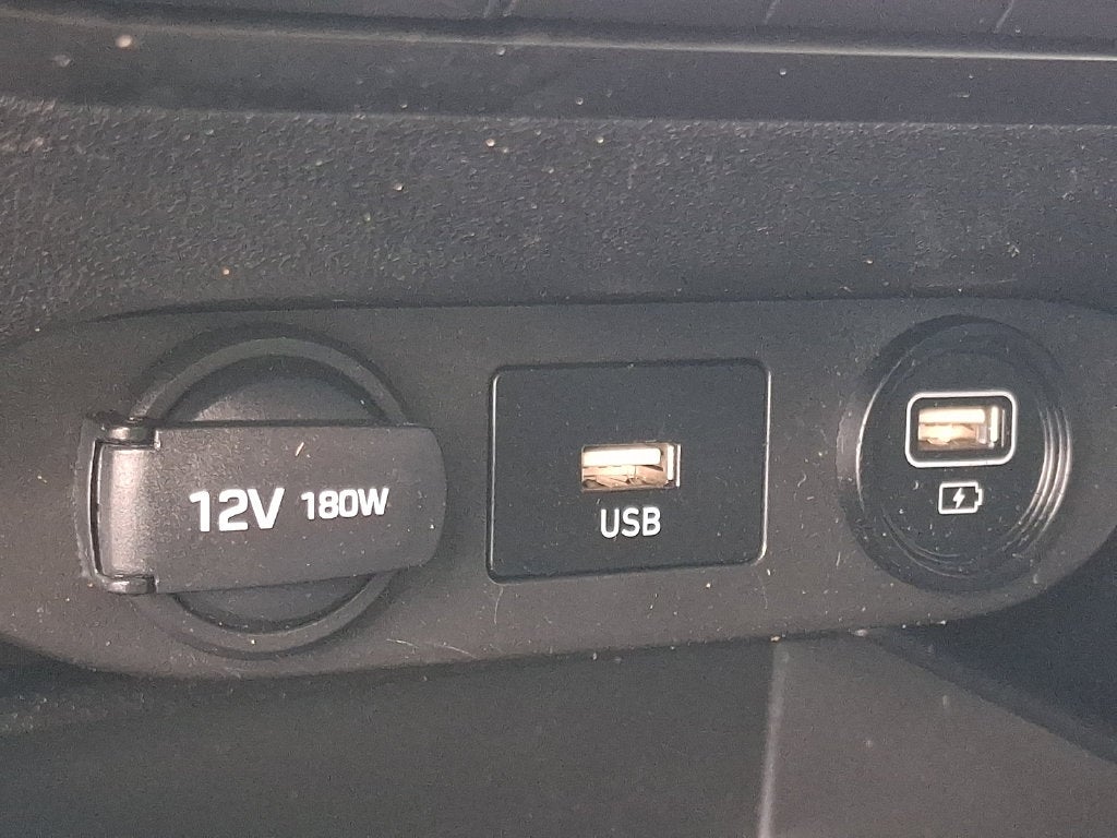 2023 Hyundai ELANTRA SEL FWD