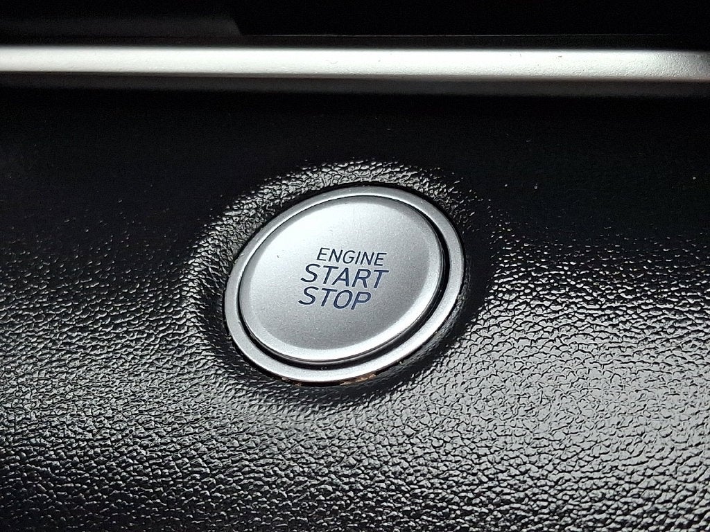 2023 Hyundai ELANTRA SEL FWD