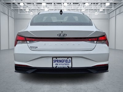 2023 Hyundai ELANTRA SEL FWD
