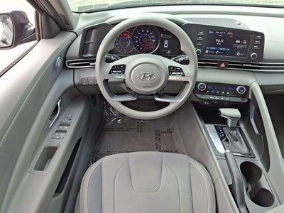 2023 Hyundai ELANTRA SEL FWD