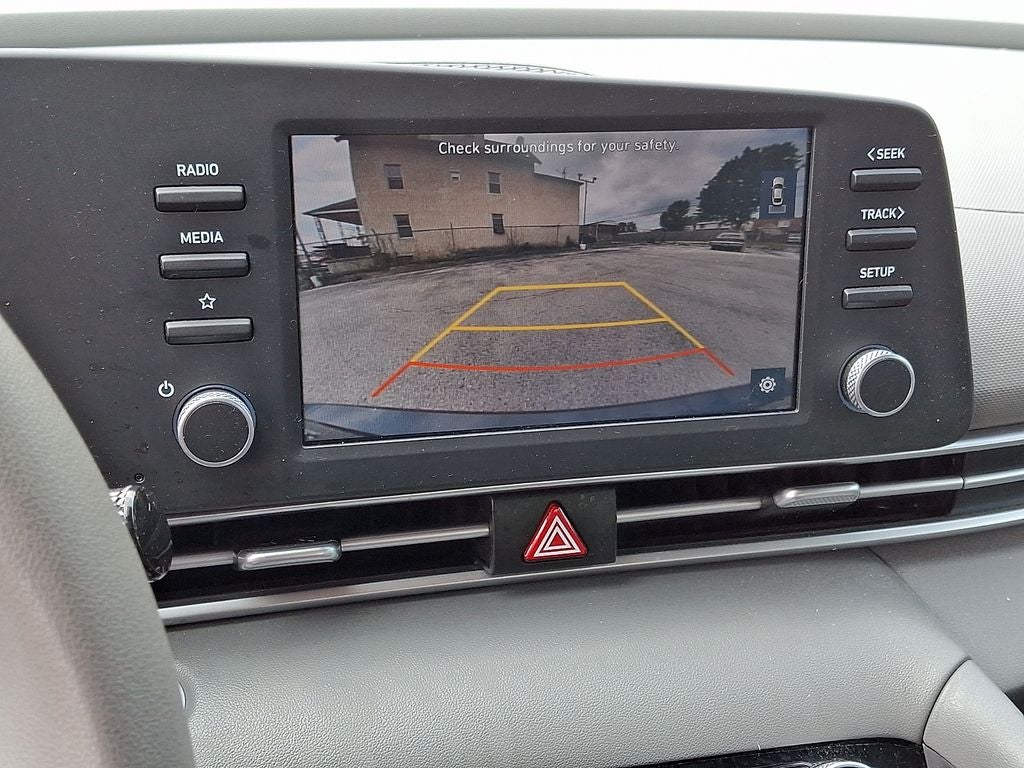2023 Hyundai ELANTRA SEL FWD