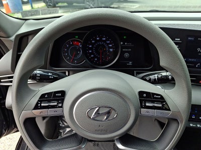 2023 Hyundai ELANTRA SEL FWD