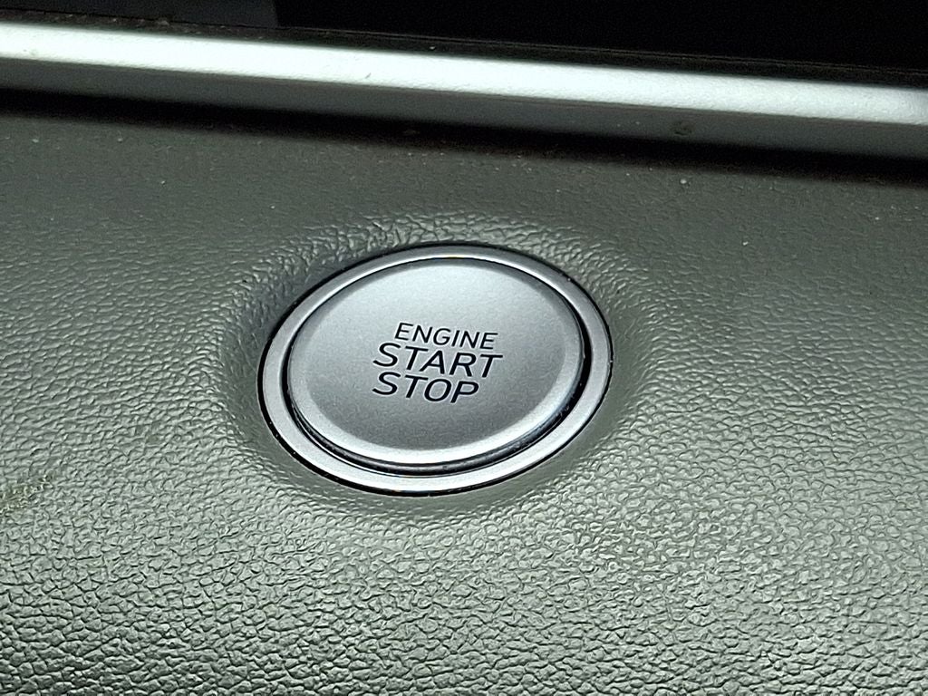2023 Hyundai ELANTRA SEL FWD