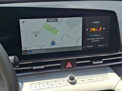 2022 Hyundai ELANTRA Limited FWD