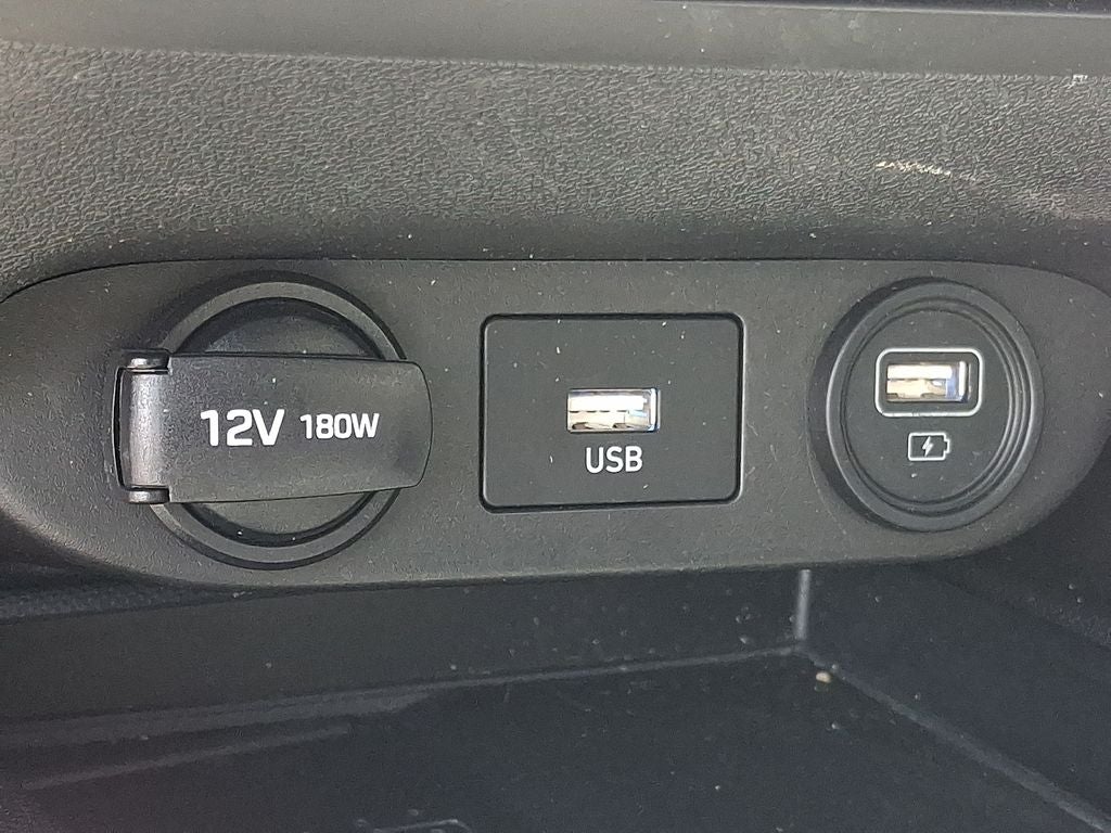 2022 Hyundai ELANTRA Limited FWD