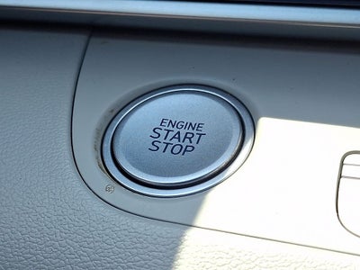 2022 Hyundai ELANTRA Limited FWD