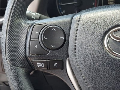 2018 Toyota RAV4 LE AWD
