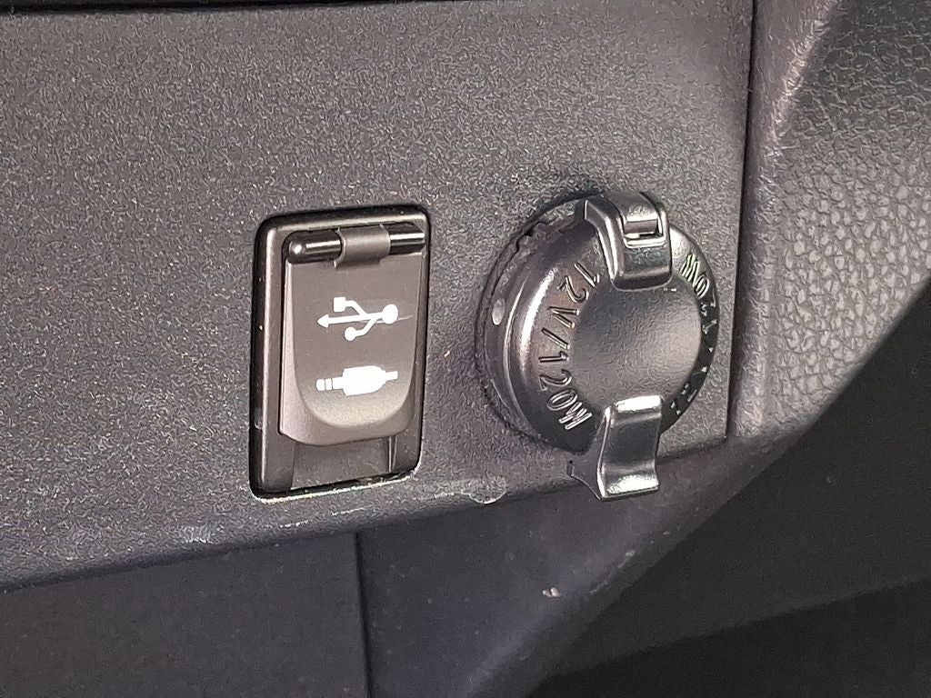 2018 Toyota RAV4 LE AWD