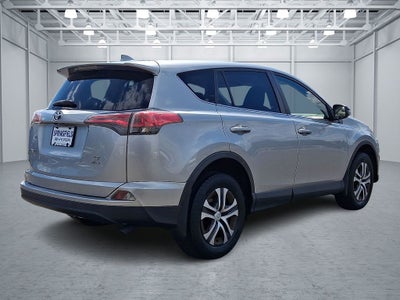 2018 Toyota RAV4 LE AWD