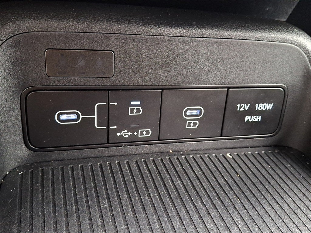 2024 Hyundai KONA SE FWD