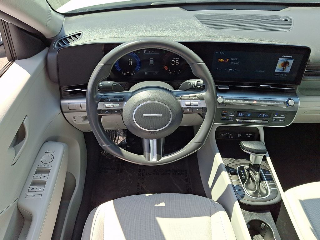 2025 Hyundai KONA SEL FWD