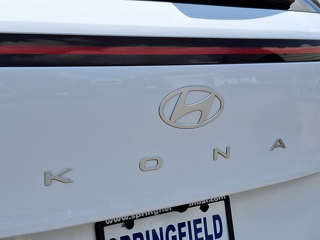 2025 Hyundai KONA SEL FWD