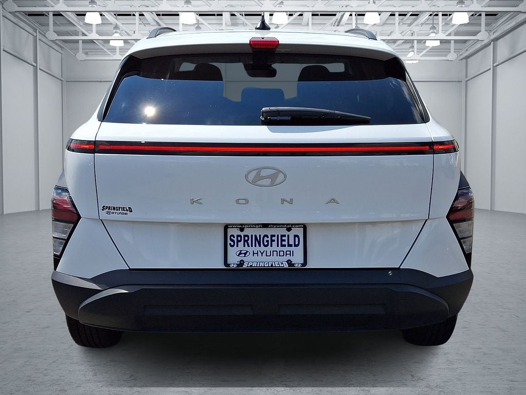 2025 Hyundai KONA SEL FWD