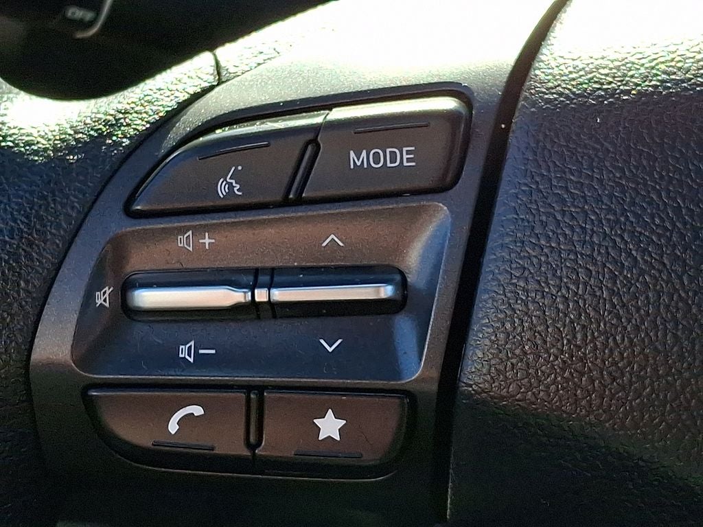 2023 Hyundai KONA SEL AWD