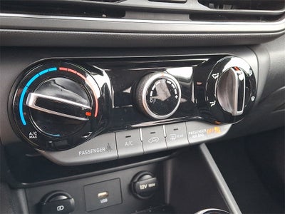 2023 Hyundai KONA SEL AWD