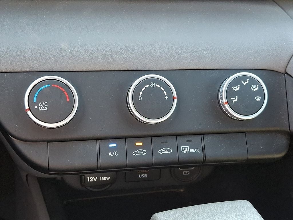 2023 Hyundai ELANTRA SE FWD