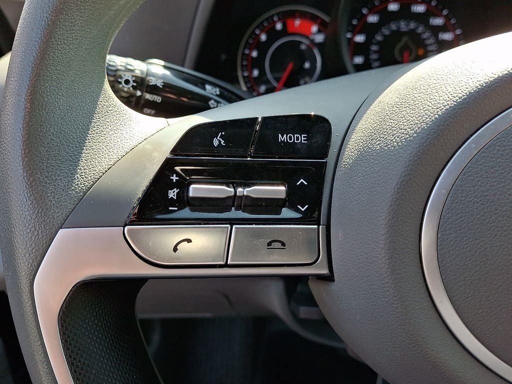 2023 Hyundai ELANTRA SE FWD