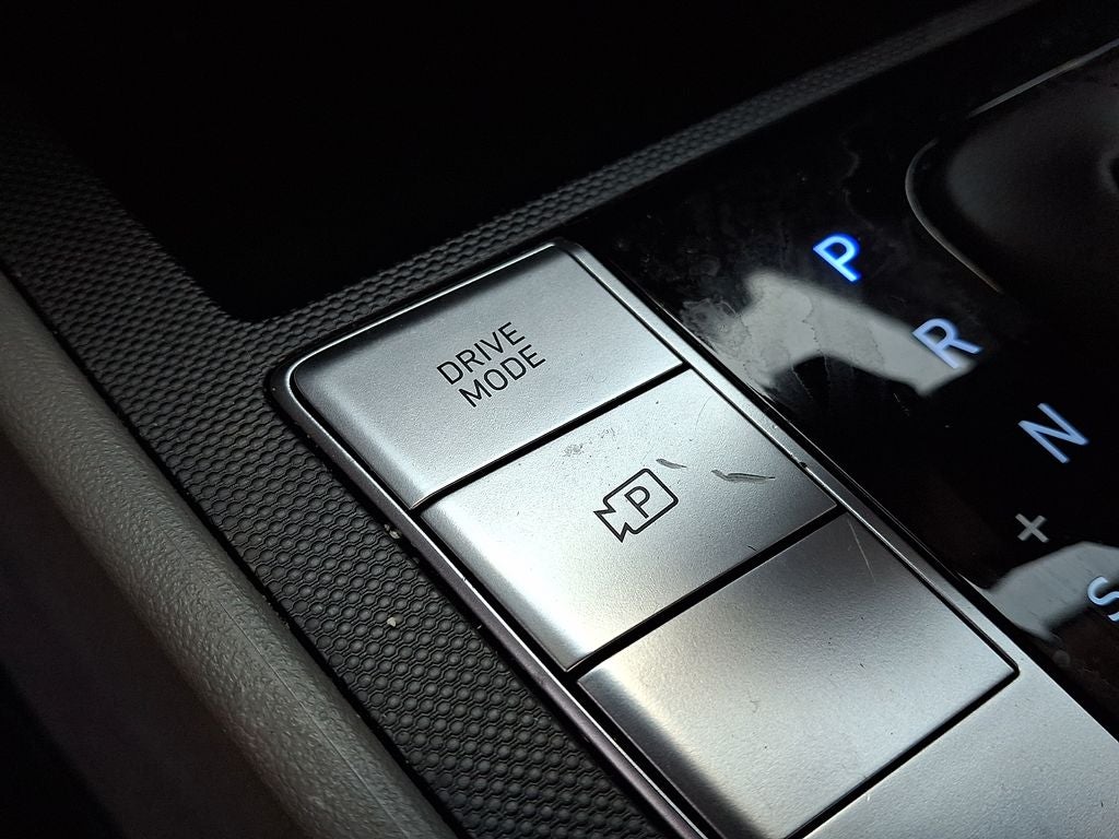 2023 Hyundai ELANTRA SE FWD