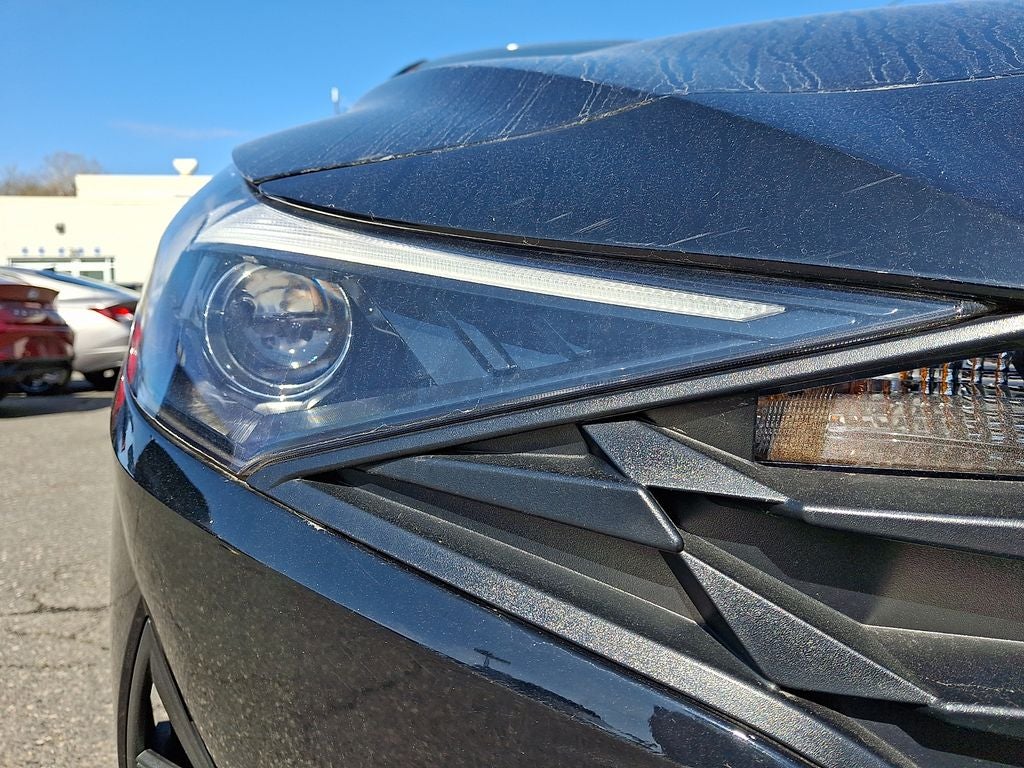 2023 Hyundai ELANTRA SE FWD